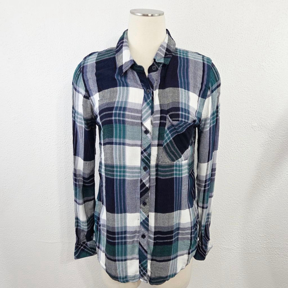 Rails Hunter plaid flannel button down shirt navy blue green women's medium M - Picture 2 of 6
